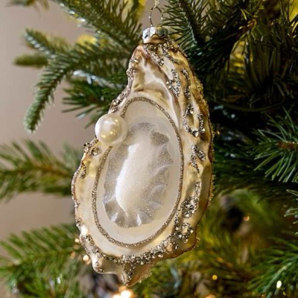 🎄XMAS3 - A - West Elm Pearl and Gold Holiday Ornament - Picture 1 of 2